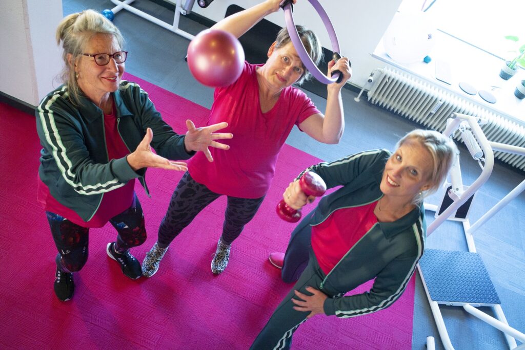 Het team van Nimma Moves: de vrouwen die de sportschool compleet maken.